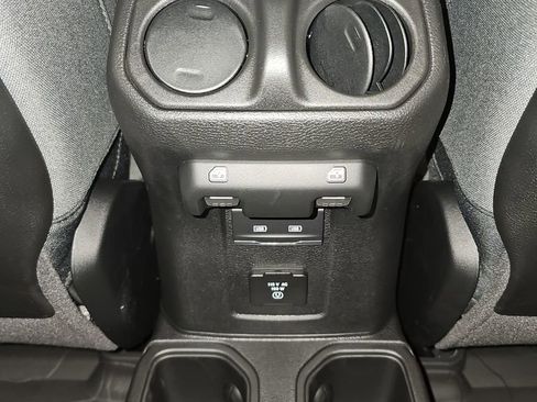 New 2026 Jeep Wrangler Unlimited Rubicon image 31