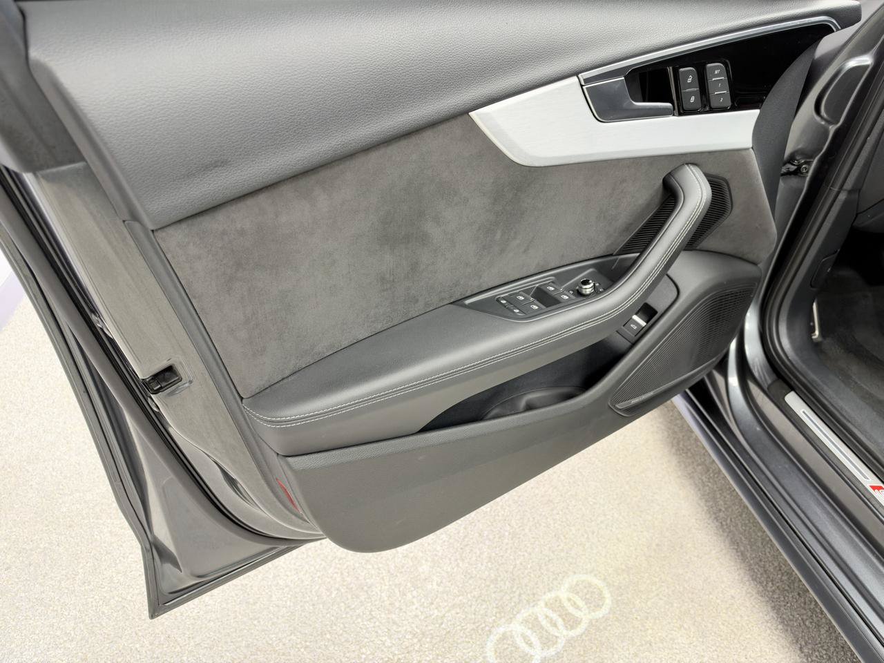 Used 2020 Audi A4 2.0T Premium Plus w/ Premium Plus Package AWD/4WD image 14