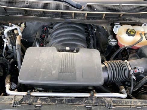 Used 2022 Chevrolet Tahoe LT image 33