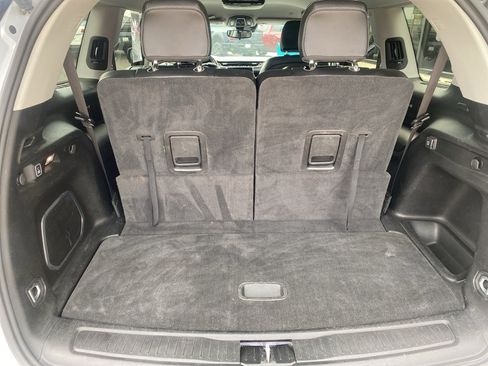 Used 2021 Jeep Grand Cherokee L Limited AWD/4WD image 16