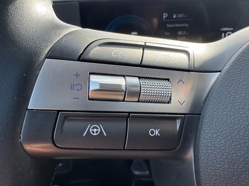 Certified 2025 Hyundai Kona SEL image 16