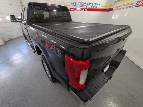 Used 2017 Ford F350 Lariat image 5