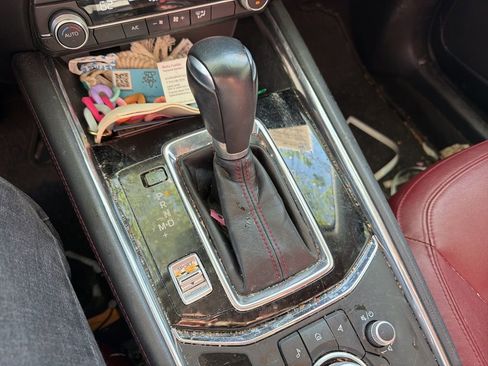 Used 2023 MAZDA CX-5 Carbon Edition image 22