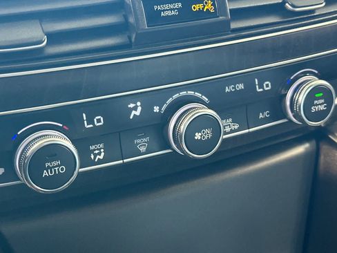 Used 2018 Honda Accord EX-L image 23