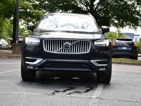 Certified 2024 Volvo XC90 B6 Plus AWD/4WD image 2