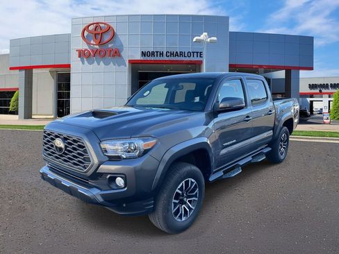 Used 2023 Toyota Tacoma TRD Sport image 6