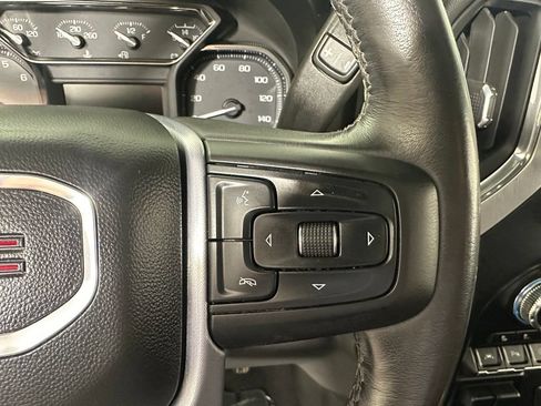 Used 2020 GMC Sierra 1500 SLT w/ SLT Premium Plus Package AWD/4WD image 30