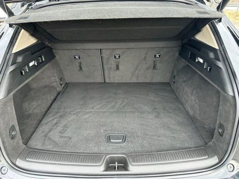 Used 2023 Buick Envision Essence w/ Sport Touring Package image 14