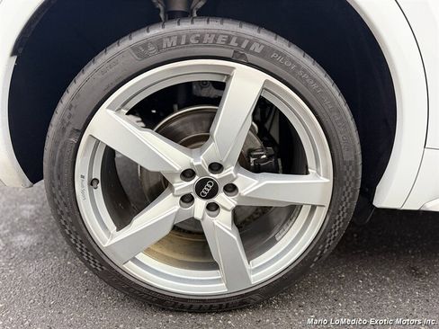 Used 2021 Audi SQ5 Premium image 16