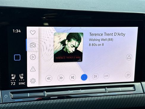 Used 2022 Volkswagen Golf R image 23