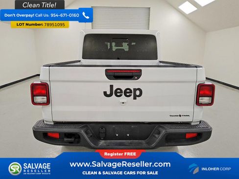 Used 2024 Jeep Gladiator Sport AWD/4WD image 8
