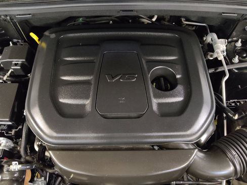 Used 2020 Jeep Grand Cherokee Altitude RWD image 30