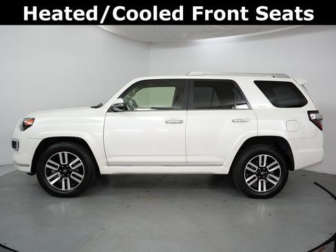 Used 2018 Toyota 4Runner Limited AWD/4WD image 4