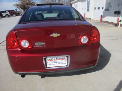 Used 2010 Chevrolet Malibu LT image 15