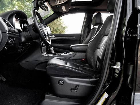 Used 2022 Jeep Grand Cherokee Limited w/ Tech Group image 43