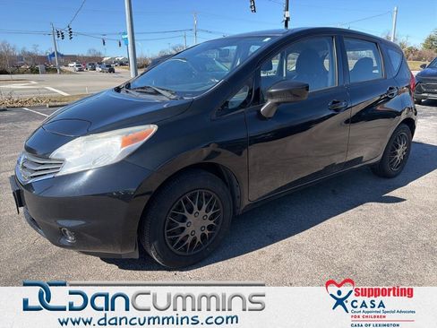 Used 2015 Nissan Versa Note SV FWD image 1