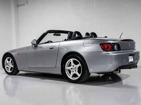 Used 2000 Honda S2000 image 5