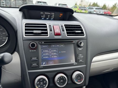 Used 2016 Subaru Forester 2.5i w/ Popular Package #2 AWD/4WD image 13
