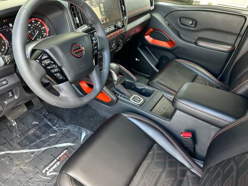 New 2026 Nissan Frontier PRO-4X w/ Pro Premium Package AWD/4WD image 11