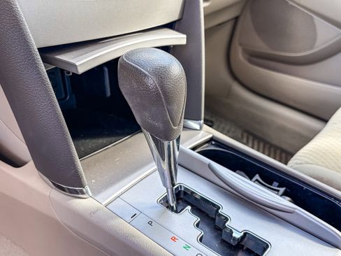 Used 2007 Toyota Camry LE image 18