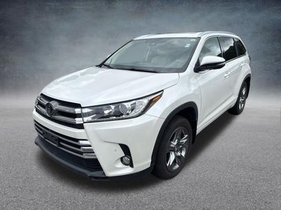 Used 2018 Toyota Highlander Limited Platinum