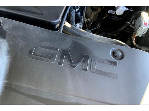 Used 2020 GMC Yukon SLT AWD/4WD image 35