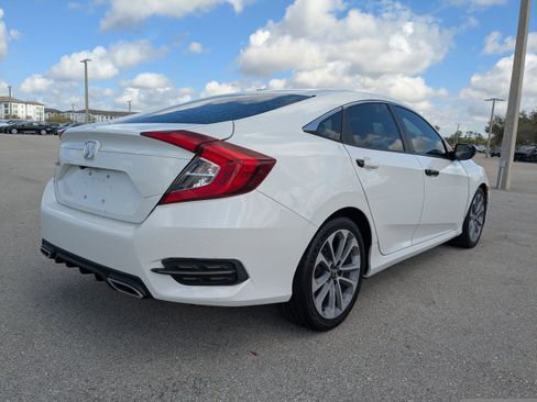 Used 2020 Honda Civic LX image 5