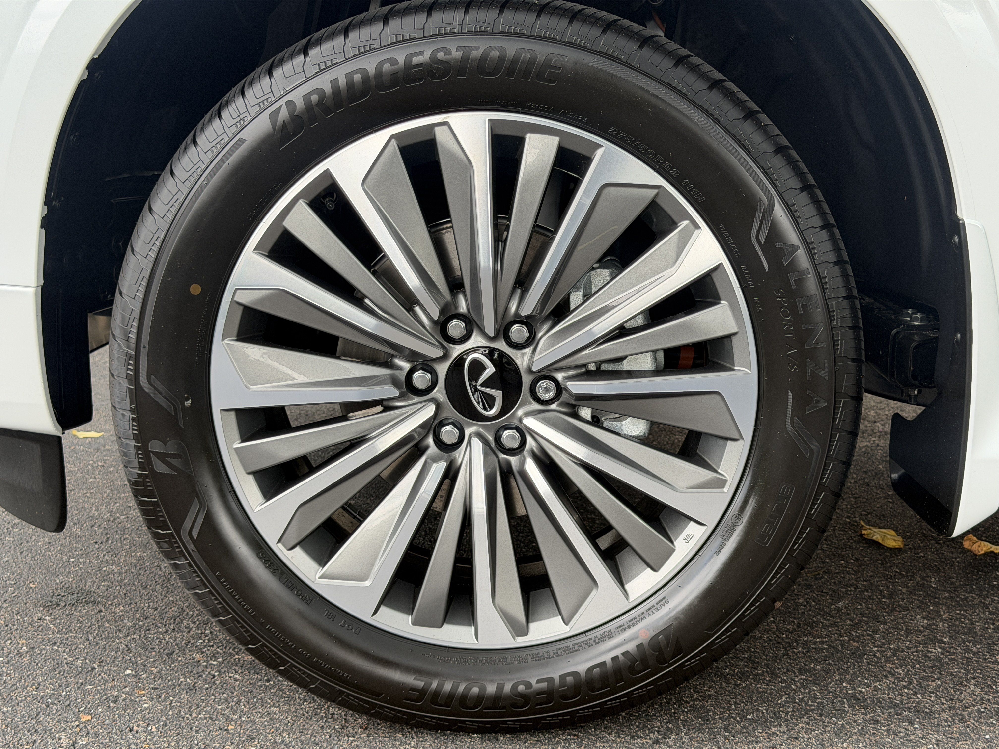 Certified 2027 INFINITI QX60 Luxe w/ Cargo Package FWD image 37