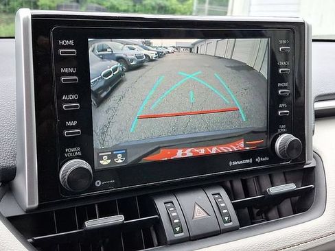 Used 2019 Toyota RAV4 Limited AWD/4WD image 15