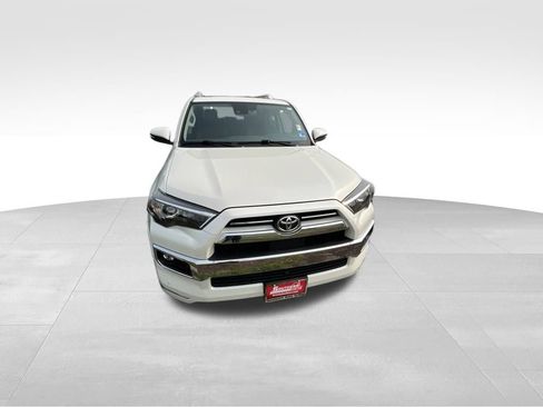Used 2023 Toyota 4Runner Limited AWD/4WD image 19