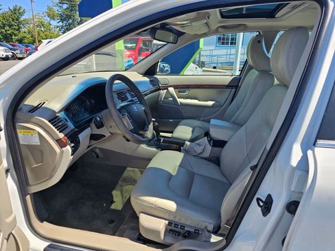 Used 2004 Volvo S80 2.5T image 22