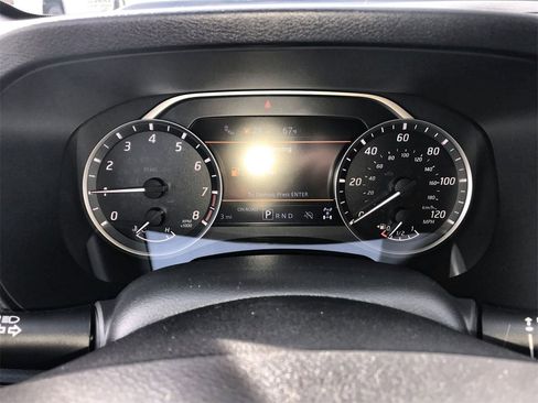 Certified 2026 Nissan Frontier SV w/ All-Weather Content Package image 15