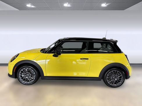 New 2026 MINI Cooper S image 2