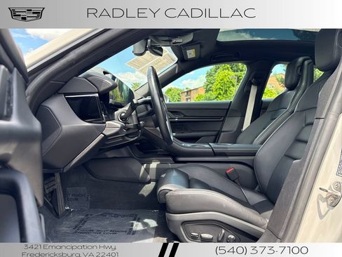 Used 2024 Porsche Taycan RWD image 25