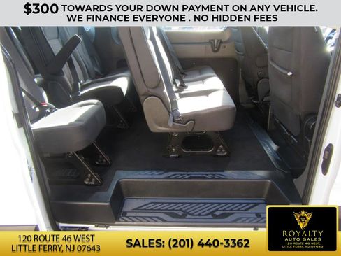 Used 2020 Ford Transit 350 XLT image 28