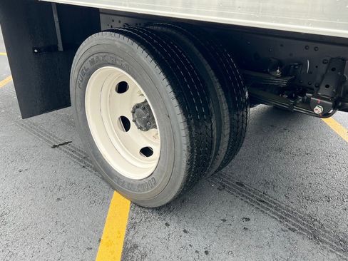 New 2024 Chevrolet Low Cab Forward 5500XG RWD image 10