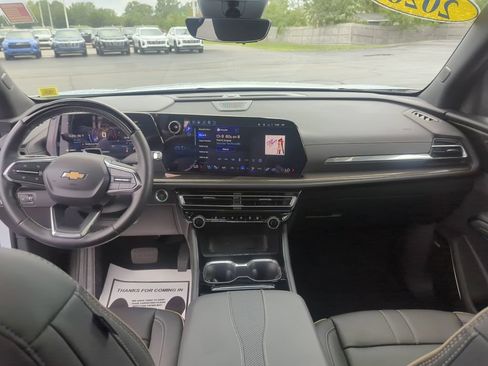 Certified 2026 Chevrolet Traverse High Country AWD/4WD image 33