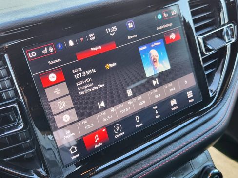 Certified 2025 Dodge Durango GT AWD/4WD image 22