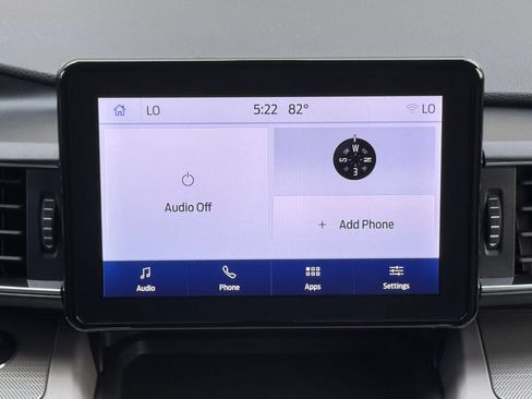 Used 2024 Ford Explorer XLT w/ Equipment Group 202A AWD/4WD image 22