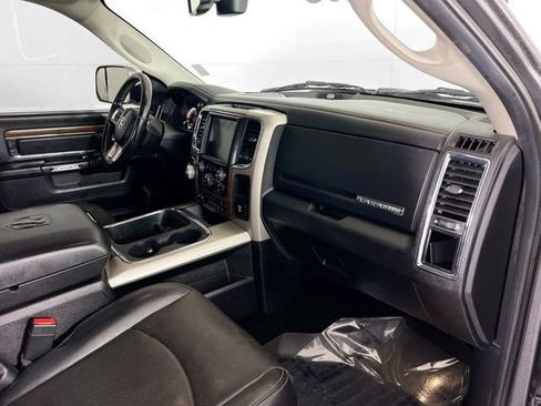 Used 2016 RAM 1500 Laramie w/ Convenience Group AWD/4WD image 29