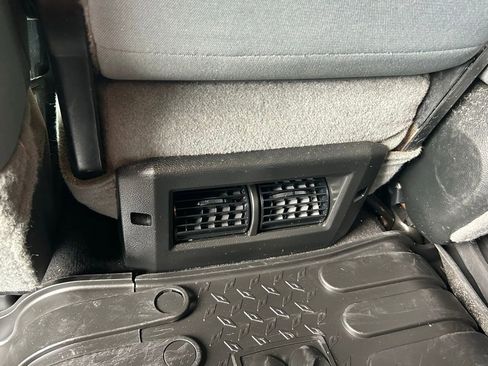 Used 2018 RAM 3500 Tradesman w/ Chrome Appearance Group image 43