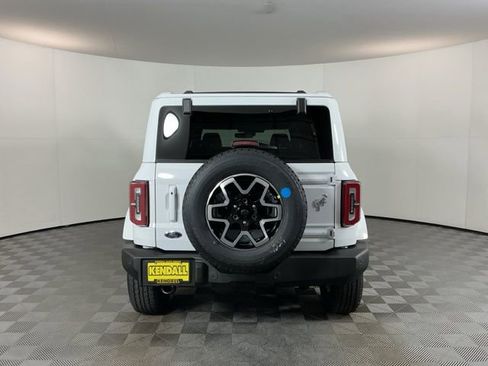 New 2025 Ford Bronco Outer Banks image 6