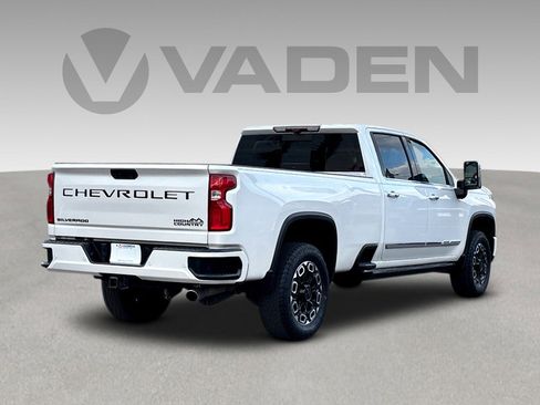 Used 2024 Chevrolet Silverado 2500 High Country w/ Technology Package image 29