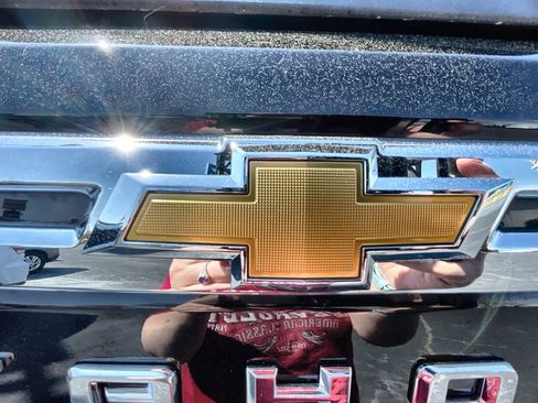 Used 2024 Chevrolet Tahoe LT image 33