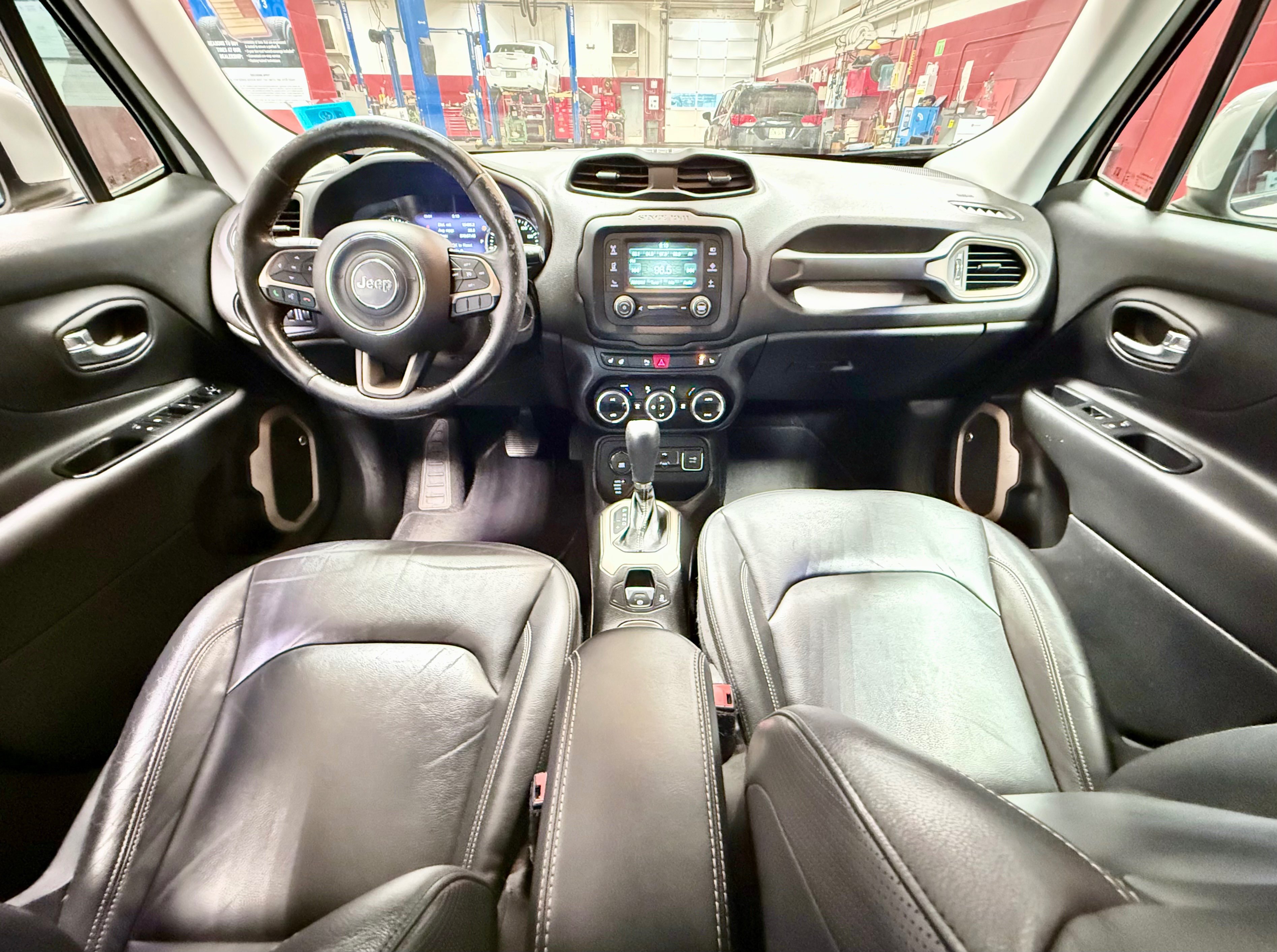 Used 2016 Jeep Renegade Limited w/ Advanced Technology Group AWD/4WD image 19