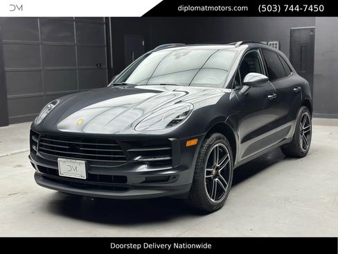 Used 2020 Porsche Macan S w/ Premium Package Plus image 1