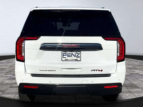 Used 2023 GMC Yukon XL AT4 w/ AT4 Premium Package AWD/4WD image 6