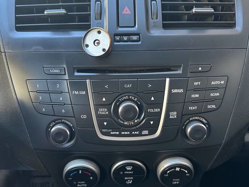 Used 2013 MAZDA MAZDA5 Touring image 17