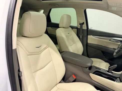 Used 2018 Cadillac XT5 Luxury AWD/4WD image 25