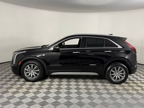 Used 2023 Cadillac XT4 Premium Luxury image 11
